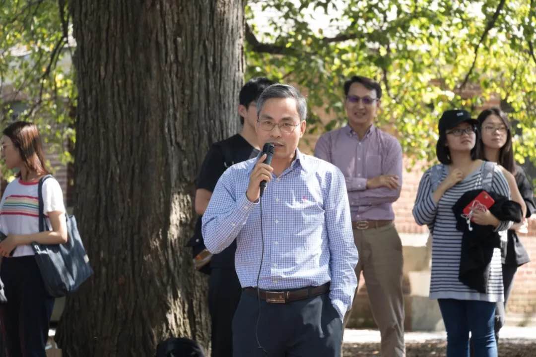 东南大学大纽约地区校友会会长张士明讲话